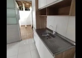 Foto 1 de Casa com 3 Quartos à venda, 80m² em Castelo Branco, Salvador