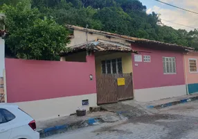 Foto 1 de Casa com 2 Quartos à venda, 75m² em Centro, Santa Cruz Cabrália