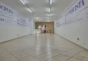 Foto 1 de Sala Comercial para alugar, 100m² em Vila Azevedo, São Paulo