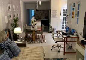 Foto 1 de Casa com 2 Quartos à venda, 80m² em Vila São Paulo, Mogi das Cruzes