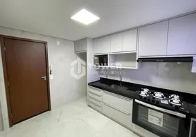 Foto 1 de Apartamento com 3 Quartos à venda, 99m² em Centro, Uberlândia