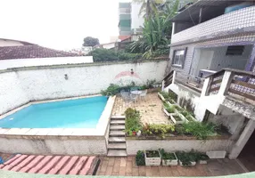 Foto 1 de Casa com 4 Quartos à venda, 280m² em Jardim Guanabara, Rio de Janeiro