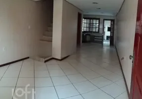 Foto 1 de Casa com 2 Quartos à venda, 75m² em Mato Grande, Canoas