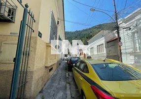 Foto 1 de Casa com 3 Quartos à venda, 150m² em Humaitá, Rio de Janeiro