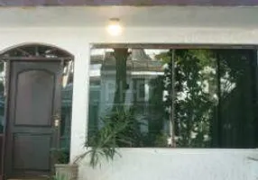 Foto 1 de Sobrado com 3 Quartos à venda, 304m² em Vila Marlene, São Bernardo do Campo