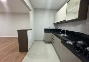 Foto 1 de Apartamento com 2 Quartos à venda, 90m² em Praia do Canto, Vitória