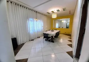 Foto 1 de Sobrado com 3 Quartos à venda, 150m² em Vila Santa Rosa, Guarujá
