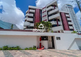 Foto 1 de Apartamento com 3 Quartos à venda, 224m² em Lagoa Nova, Natal
