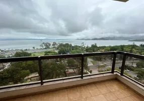 Foto 1 de Apartamento com 3 Quartos para alugar, 267m² em Agronômica, Florianópolis