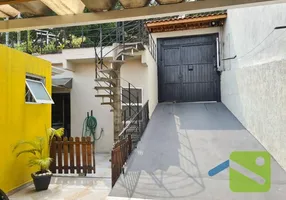 Foto 1 de Casa com 4 Quartos à venda, 250m² em Parque Malagoli, São Paulo