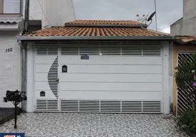 Foto 1 de Casa com 4 Quartos para alugar, 127m² em Parque Flamengo, Guarulhos
