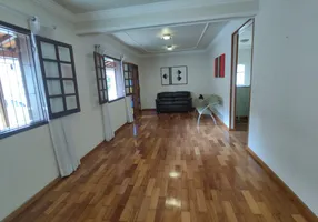 Foto 1 de Casa com 4 Quartos à venda, 240m² em Álvaro Camargos, Belo Horizonte