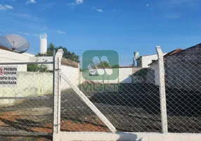 Foto 1 de Lote/Terreno com 1 Quarto à venda, 360m² em Martins, Uberlândia