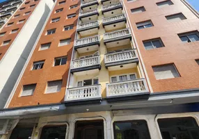 Foto 1 de Apartamento com 3 Quartos à venda, 120m² em Vila Tupi, Praia Grande