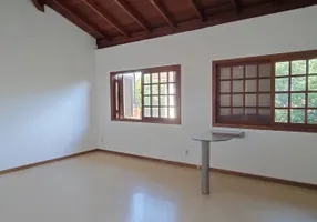 Foto 1 de Apartamento com 1 Quarto para alugar, 32m² em Rio Tavares, Florianópolis