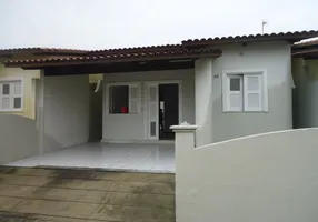 Foto 1 de Casa de Condomínio com 3 Quartos para alugar, 75m² em Passaré, Fortaleza