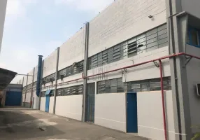 Foto 1 de Galpão/Depósito/Armazém para alugar, 3400m² em Vila Sacadura Cabral, Santo André