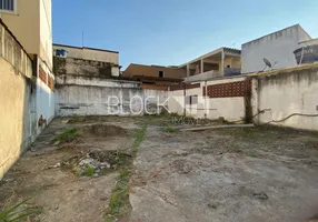 Foto 1 de Lote/Terreno à venda, 400m² em  Vila Valqueire, Rio de Janeiro