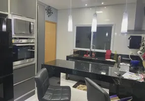 Foto 1 de Casa com 3 Quartos à venda, 61m² em Cajazeiras V, Salvador