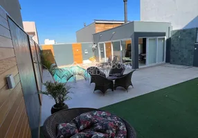 Foto 1 de Casa com 3 Quartos à venda, 212m² em Mário Quintana, Porto Alegre