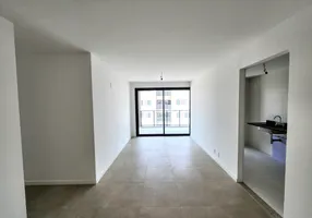 Foto 1 de Apartamento com 2 Quartos à venda, 79m² em Barra da Tijuca, Rio de Janeiro