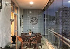 Foto 1 de Apartamento com 3 Quartos à venda, 165m² em Icaraí, Niterói