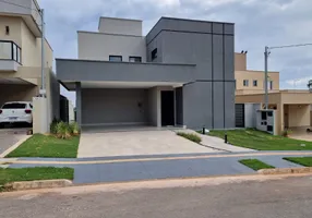 Foto 1 de Casa de Condomínio com 4 Quartos à venda, 204m² em Residencial Vale Verde, Senador Canedo