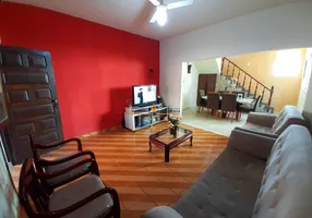 Foto 1 de Casa com 4 Quartos à venda, 360m² em Candelaria, Belo Horizonte