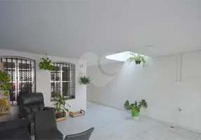 Foto 1 de Sobrado com 3 Quartos à venda, 200m² em Aclimação, São Paulo