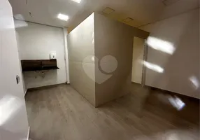 Foto 1 de Sobrado com 3 Quartos para venda ou aluguel, 150m² em Higienópolis, São Paulo