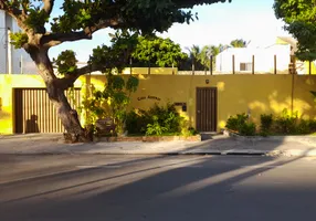 Foto 1 de Casa com 4 Quartos para alugar, 400m² em Praia do Flamengo, Salvador