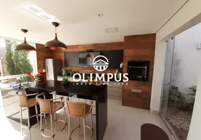 Foto 1 de Casa com 3 Quartos à venda, 325m² em Morada da Colina, Uberlândia