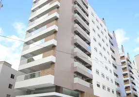 Foto 1 de Apartamento com 2 Quartos à venda, 76m² em Itacorubi, Florianópolis