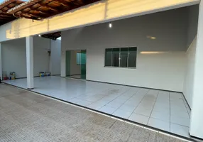Foto 1 de Casa com 3 Quartos à venda, 220m² em Parque Buriti, Imperatriz