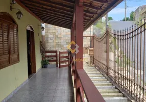 Foto 1 de Casa com 4 Quartos à venda, 360m² em Ana Lucia, Belo Horizonte