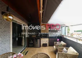 Foto 1 de Casa de Condomínio com 3 Quartos à venda, 230m² em Morumbi, São Paulo