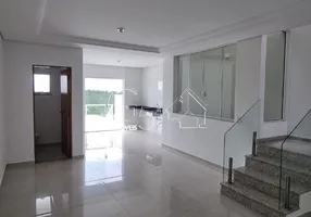 Foto 1 de Sobrado com 3 Quartos à venda, 127m² em Laranjeiras, Caieiras