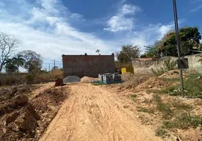 Foto 1 de Lote/Terreno à venda, 900m² em Santa Rosa, Cuiabá