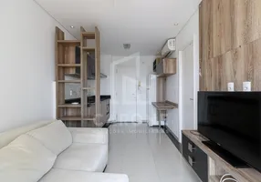 Foto 1 de Apartamento com 1 Quarto para alugar, 43m² em Vila Olímpia, São Paulo