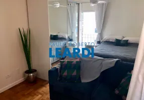 Foto 1 de Apartamento com 1 Quarto à venda, 34m² em Consolação, São Paulo