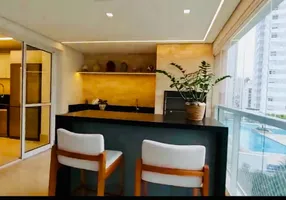 Foto 1 de Apartamento com 4 Quartos à venda, 212m² em Aclimação, São Paulo