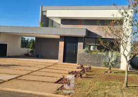 Foto 1 de Casa com 3 Quartos à venda, 338m² em Condominio Villas do Golfe, Itu