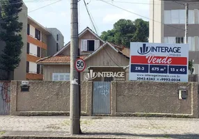 Foto 1 de Lote/Terreno à venda, 675m² em Alto, Curitiba