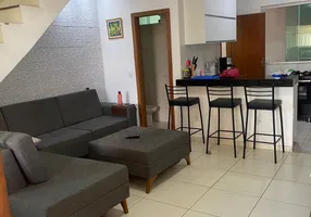 Foto 1 de Casa com 2 Quartos para alugar, 70m² em São Benedito, Santa Luzia