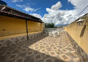 Foto 1 de Casa com 3 Quartos para alugar, 180m² em Planalto, Belo Horizonte