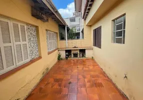 Foto 1 de Casa com 2 Quartos à venda, 168m² em Cidade São Francisco, São Paulo