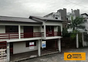 Foto 1 de Casa com 3 Quartos à venda, 257m² em Ana Maria, Criciúma