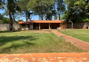 Foto 1 de Fazenda/Sítio com 3 Quartos para alugar, 200m² em Condominio Balneario Recreativa, Ribeirão Preto