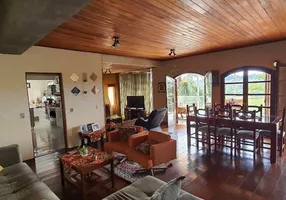 Foto 1 de Casa de Condomínio com 3 Quartos à venda, 480m² em Terras do Madeira, Carapicuíba
