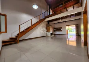 Foto 1 de Casa com 3 Quartos à venda, 246m² em Pinheiro Machado, Santa Maria